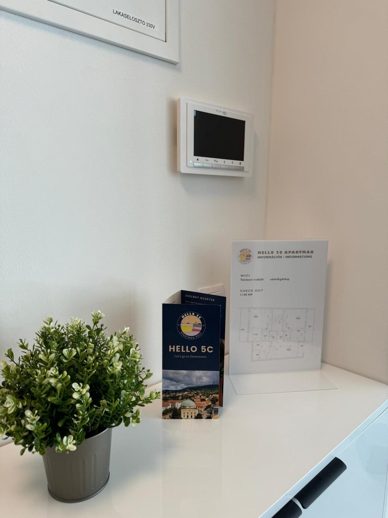 Hello 5C Apartman - Печ Экстерьер фото